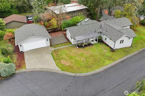 2482 NE 183rd Ln, Shoreline, WA 98155