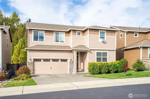 6615 Summerwood Dr E, Puyallup, WA 98373