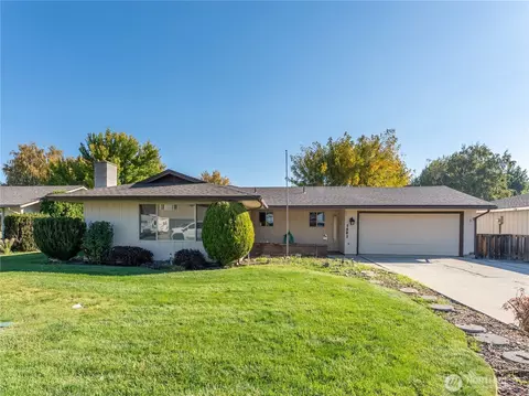 1421 Poplar Ave, Wenatchee, WA 98801