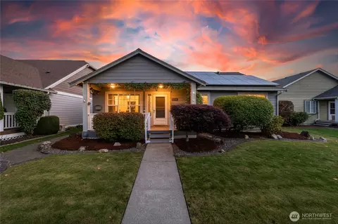 2212 Oak St, Lynden, WA 98264