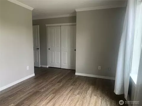 Bedroom - 1854 Hillcrest Ave, Enumclaw, WA 98022 photo 2 of 4