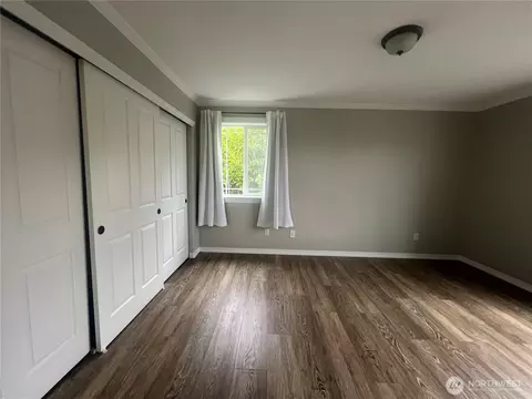 Bedroom - 1854 Hillcrest Ave, Enumclaw, WA 98022 photo 3 of 4