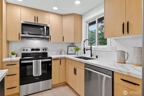 17203 Brook Blvd, Bothell, WA 98012 photo 7