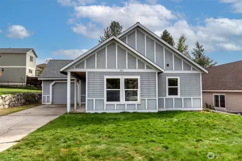 205 Washington St, Winthrop, WA 98862