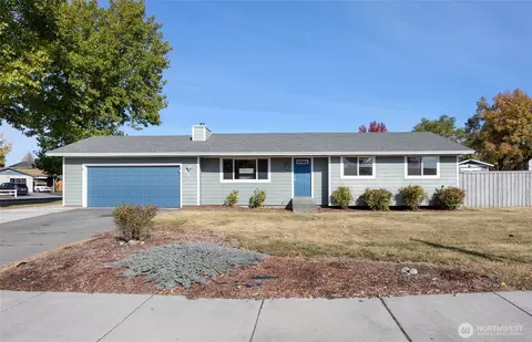 233 N Manzanita Dr, Moses Lake, WA 98837