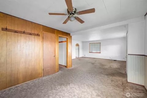 Living - 6926 E Cady Rd, Everett, WA 98203 photo 3 of 3