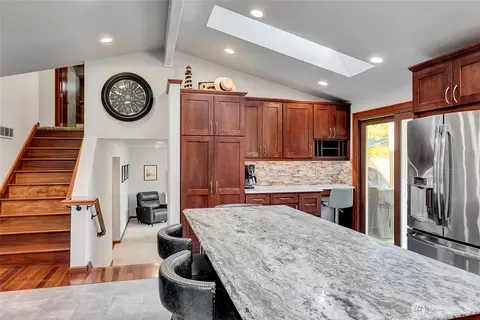 Kitchen - 3403 97th Pl SE, Everett, WA 98208 photo 3 of 5