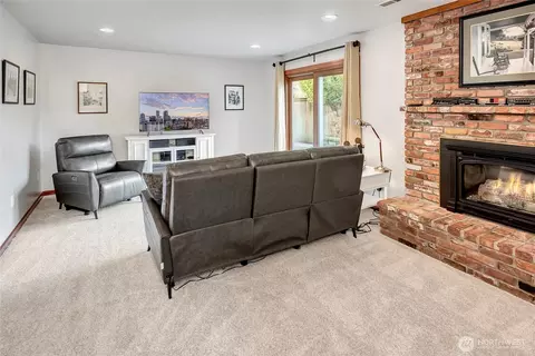 Living - 3403 97th Pl SE, Everett, WA 98208 photo 2 of 2