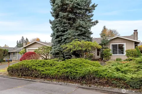 1304 SE 132nd Ave, Vancouver, WA 98683