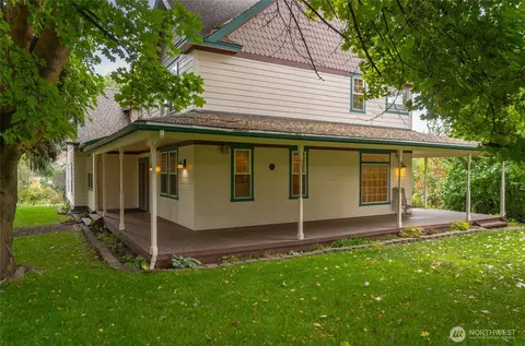 6005 Sunset Hwy, Cashmere, WA 98815