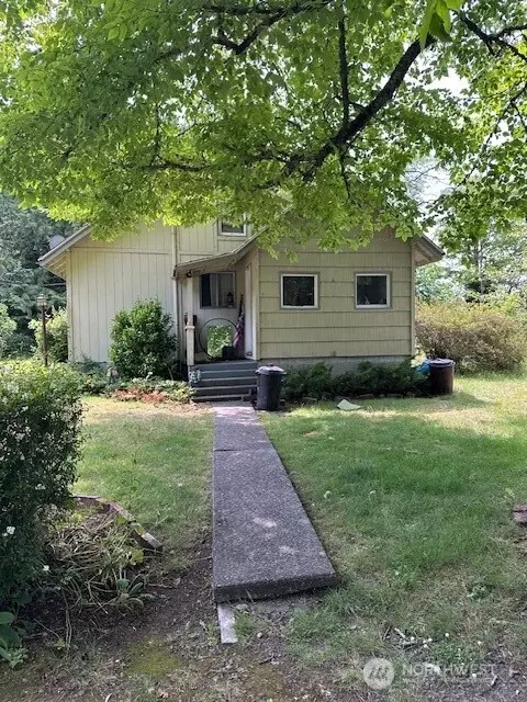 3658 NW Mountain View Rd, Silverdale, WA 98383