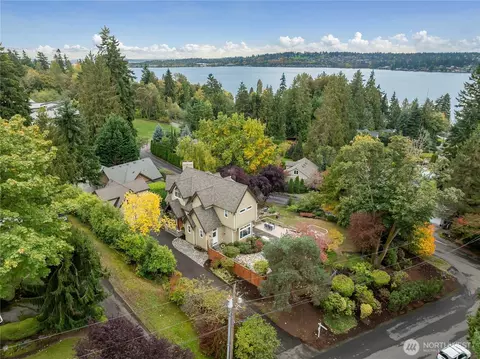 6405 NE 129th Pl, Kirkland, WA 98034