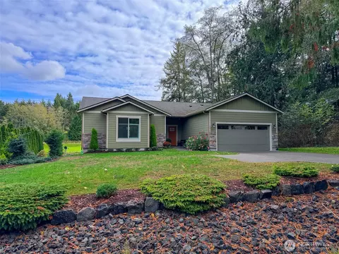 171 Highland Dr, Port Ludlow, WA 98365