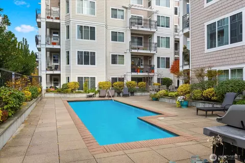 1525 NW 57th St #429, Seattle, WA 98107