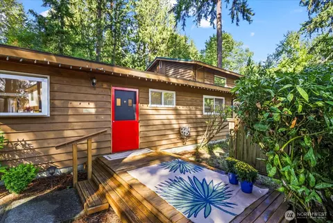 1910 220th Ave SE, Sammamish, WA 98075