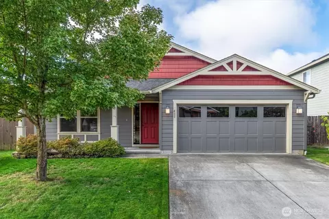 411 Stepping Stone St, Kalama, WA 98625