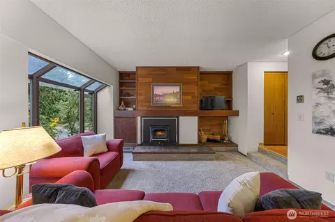 10500 Mt Baker Hwy #207, Deming, WA 98244