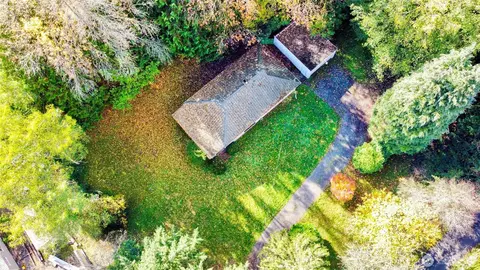 6614 E Mercer Way, Mercer Island, WA 98040