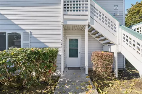 1101 37th St SE #501, Auburn, WA 98002
