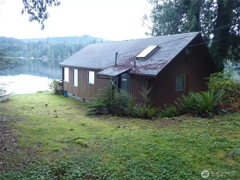 34761 S Shore Dr, Mount Vernon, WA 98274