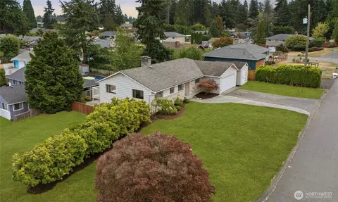 20314 N Park Ave N, Shoreline, WA 98133