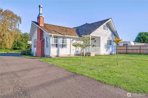 4200 N Pl, Seaview, WA 98644