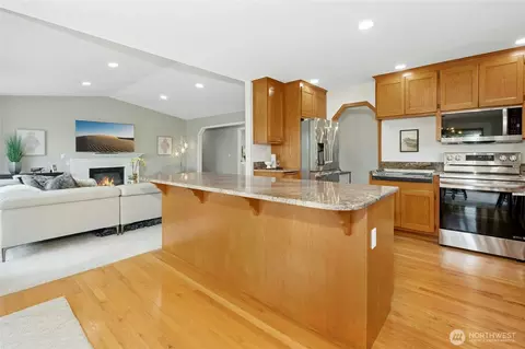 Kitchen - 2408 Viewcrest Ave, Everett, WA 98203 photo 5 of 5