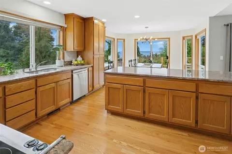 Kitchen - 2408 Viewcrest Ave, Everett, WA 98203 photo 3 of 5