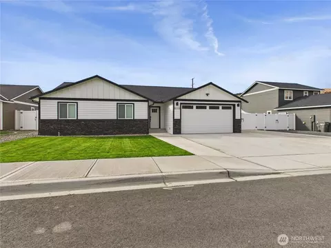 1408 Douglas Ave, Rock Island, WA 98850