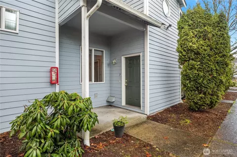 6304 Barstow SE #7, Lacey, WA 98513
