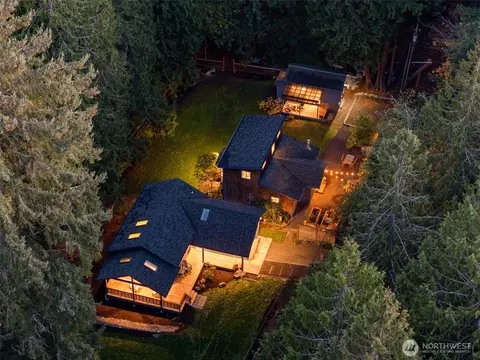 20710 Kitsap St NE, Indianola, WA 98342
