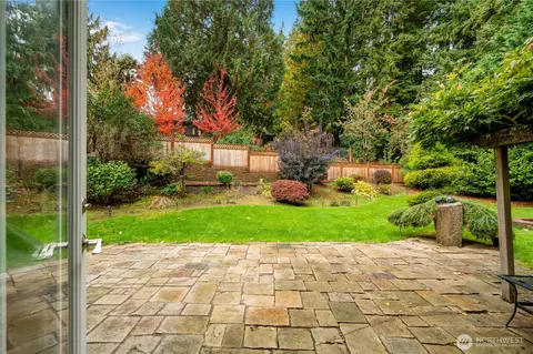 15606 Cascadian Way, Bothell, WA 98012 photo 26