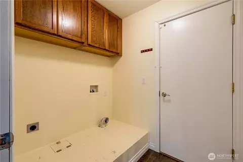 15606 Cascadian Way, Bothell, WA 98012 photo 13