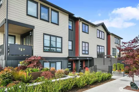 Exterior - 302 6th Ave S, Edmonds, WA 98020 photo 5 of 5