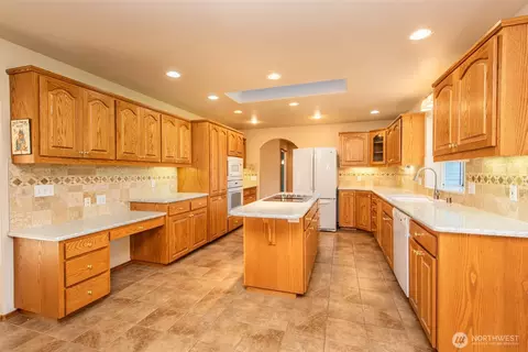 720 Grandview Dr, Sequim, WA 98382 photo 8