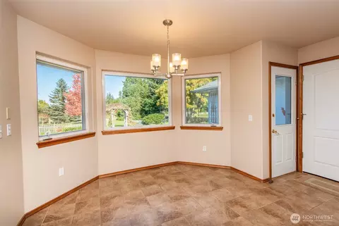 720 Grandview Dr, Sequim, WA 98382 photo 11