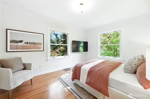 2017 10th Ave E, Seattle, WA 98102 photo 15