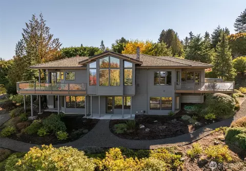 283 Fawn Ln, Sequim, WA 98382