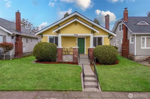 3724 S J St, Tacoma, WA 98418