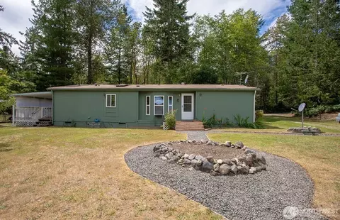 5156 Glory Ln NW, Seabeck, WA 98380