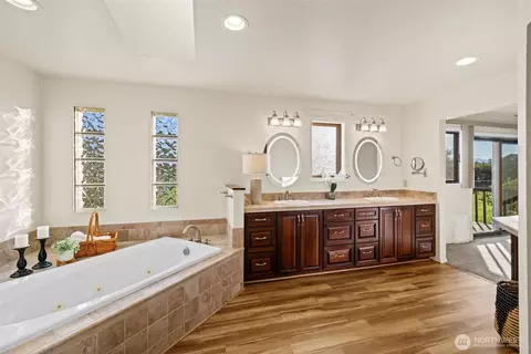 Bath - 202 Koeppe Dr, Sequim, WA 98382 photo 1 of 4