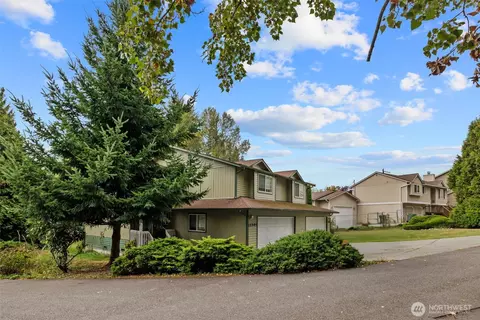 Exterior - 12303 Alexander Rd, Everett, WA 98204 photo 5 of 7