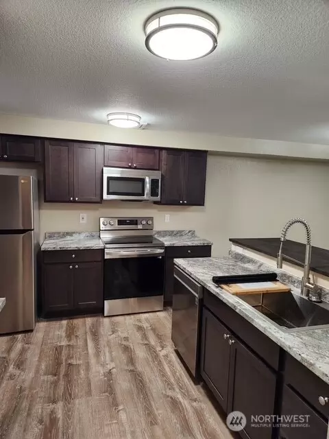 Kitchen - 12303 Alexander Rd, Everett, WA 98204 photo 1 of 5