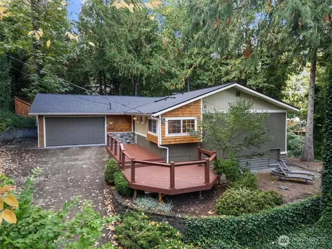 825 Wildwood Blvd SW, Issaquah, WA 98027