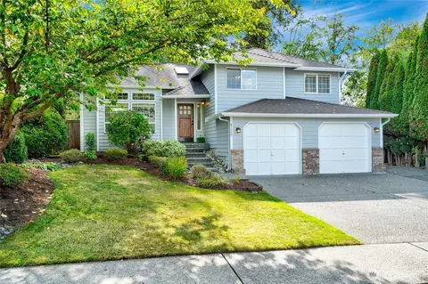 8122 27th Pl NE, Lake Stevens, WA 98258