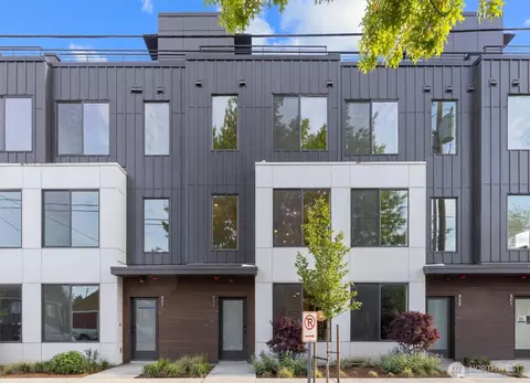 905 S Warsaw St, Seattle, WA 98108