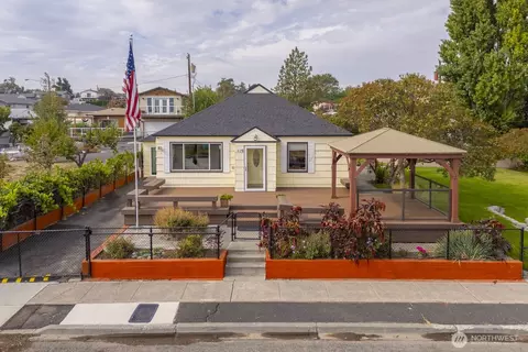 119 Fir St N, Soap Lake, WA 98851
