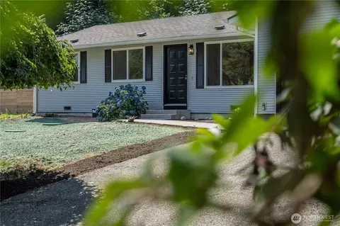17311 NE 156th St, Woodinville, WA 98072
