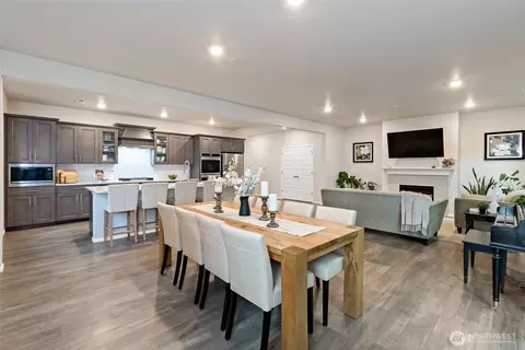 Dining - 4122 235th Pl SE, Bothell, WA 98021 photo 1 of 2