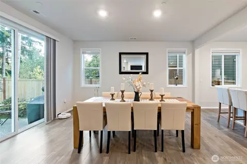 Dining - 4122 235th Pl SE, Bothell, WA 98021 photo 2 of 2